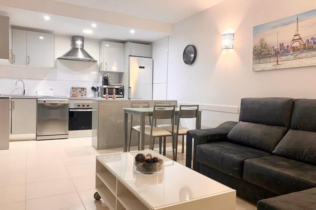 Aquamarina Apartment