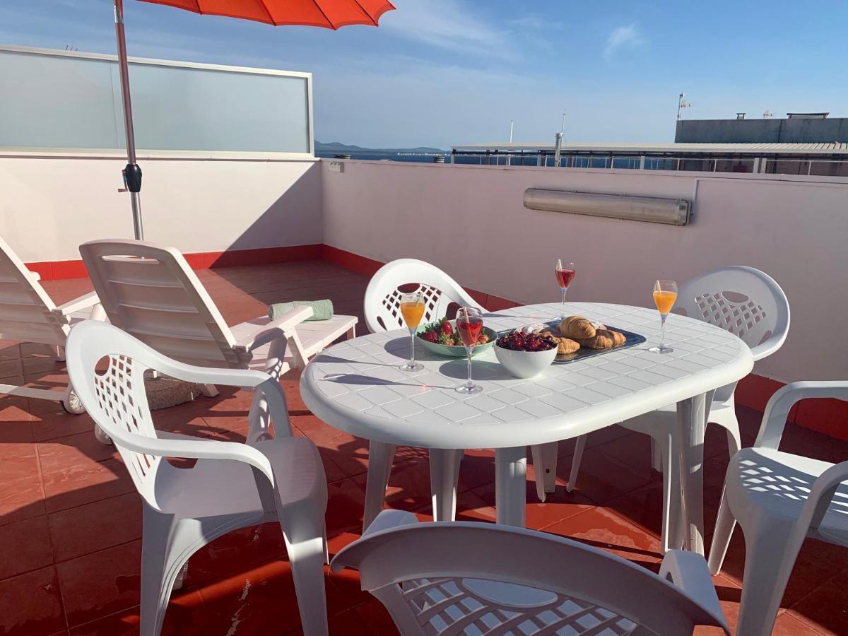Aquamarina Apartment